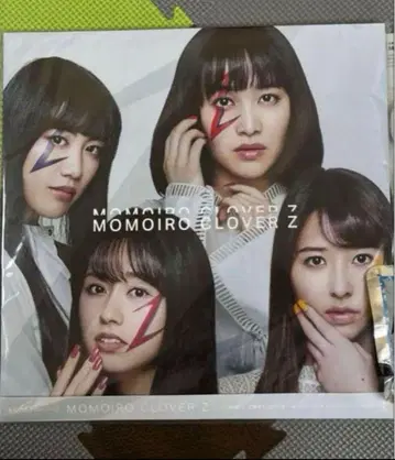MOMOIRO CLOVER Z 앨범