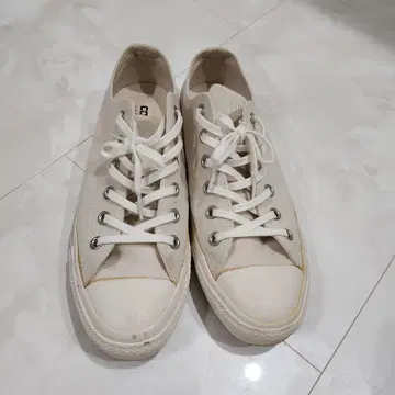 유나이티드 애로우즈 별주 컨버스 올스타 25.5cm