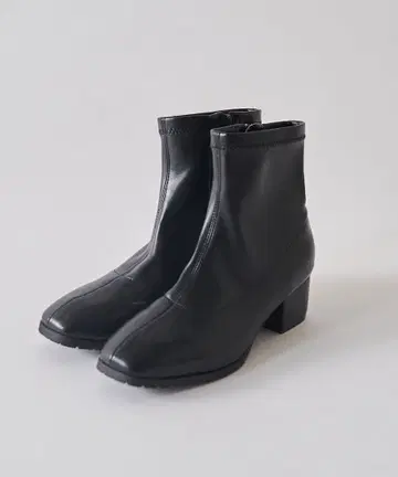 새상품 블랙 지퍼 달린 숏부츠 M