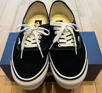 VANS PREMIUM 오센틱 일본 한정판 블랙 27.5cm
