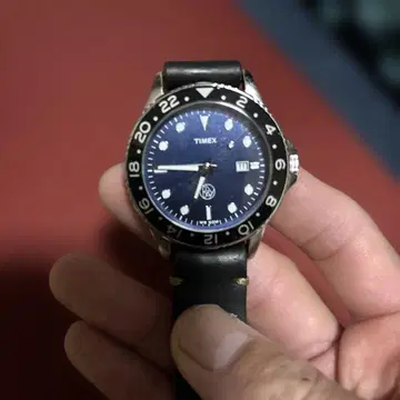 TIMEX B&Y 유나이티드 애로우즈