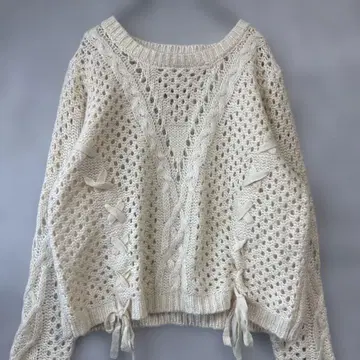 아즈노즈 핑키 화이트 시스루 니트 스웨터 F 긴팔 케이블 짜임