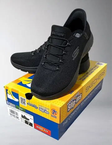 스케쳐스 슬립인 서밋 블랙 와이드 타입 24cm