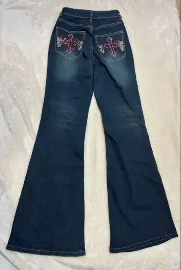 ROMWE 플레어 팬츠 빨흰 스톤 장식 십자가 디자인 y2k 데님 XS