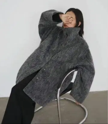 [ 미사용 새상품 ] hellam 샤기 스탠드 카라 코트 차콜