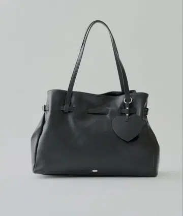 Chico 참 포함 벨트 디자인 BIG 토트백