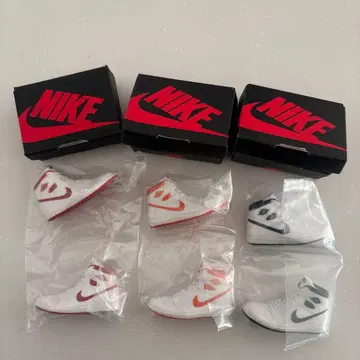 NIKE Alr Jordan 1 가챠 스니커즈