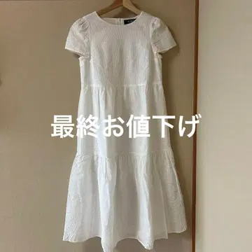 엠즈 그레이시 화이트 컬러 반팔 원피스