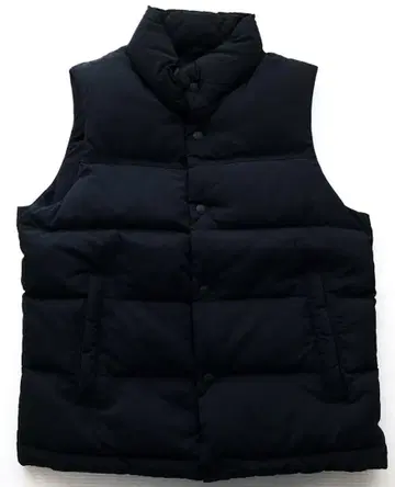 유니클로 나일론 다운 베스트 두툼하고 탄탄한 소재 UNIQLO