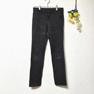 새상품급 [UNIQLO] 유니클로 스트레이트 팬츠 블랙 스트레치 W58