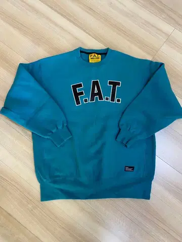 F.A.T. 맨투맨 트레이닝복 그린