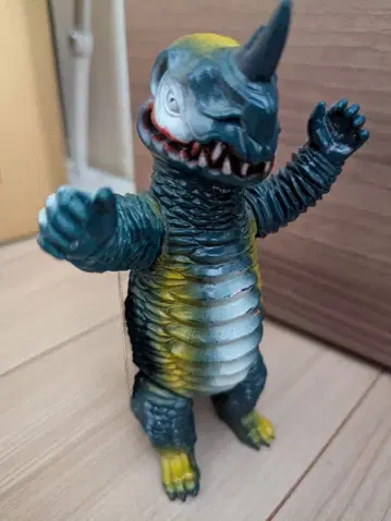 아보라스 플라 택 포함