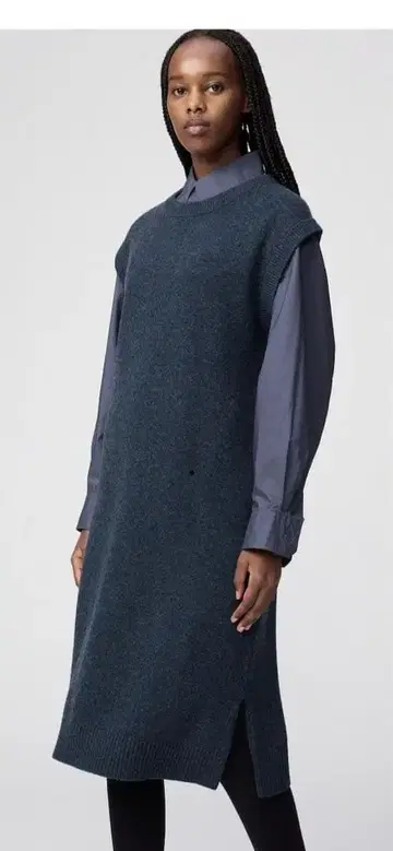 UNIQLO 라무 원피스 슬리브리스