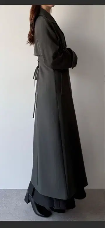 백 레이스업 롱 트렌치코트