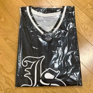 3대 JSB 이와타 타카노리 하키 셔츠