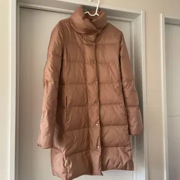 베이지 다운 자켓 M 사이즈