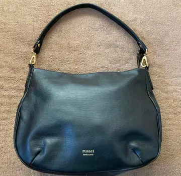 russet 블랙 가죽 숄더백