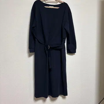 PLST 플라스테 네이비 원피스