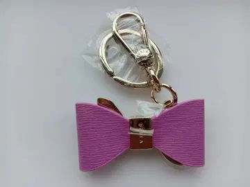 FURLA 핑크 리본 모양 키링