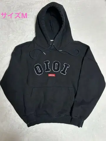 OIOI 블랙 후드 부착 맨투맨 후드티 자수 사이즈 M