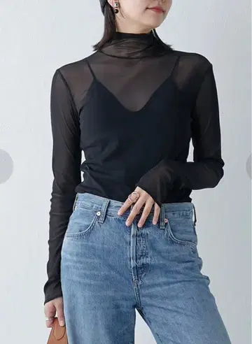 판매 종료품 새상품급 La naturelinge 시어 튤 터틀 풀오버