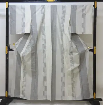 새상품급 중고 세련된 코몬 지 줄무늬 화이트 x 그레이 N71111-5