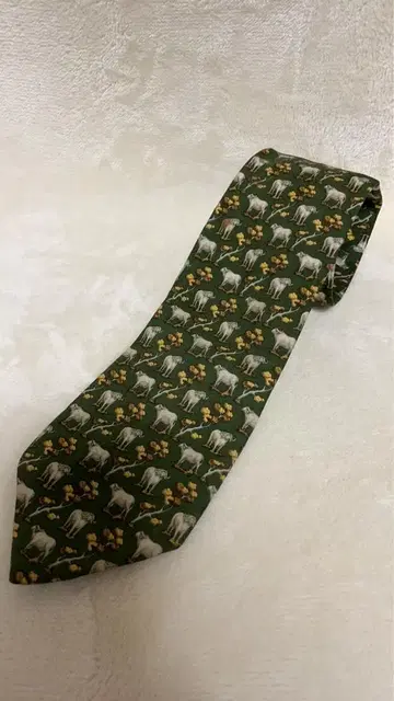 헌팅월드 넥타이 그린 계열 동물 패턴 실크 이탈리아제