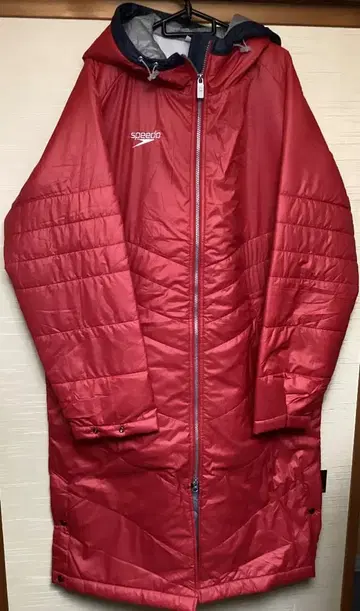 speedo XO 충전솜 벤치 코트 빨간색 새상품급 스피도