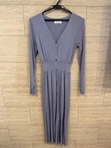 emmelrefines 니트 원피스 라이트 블루