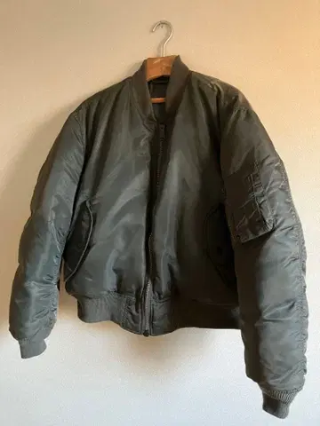 MA-1 플라이트 자켓 L 박스 실루엣 ALPHE