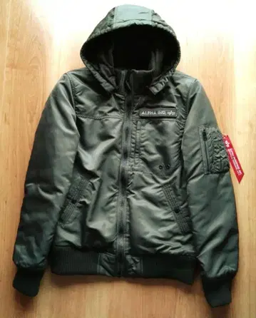 ALPHA INDUSTRIES 후디드 리브 자켓