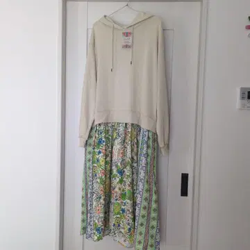 후드 부착 티셔츠 원피스 꽃무늬