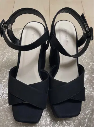 [ 미사용 새상품 ] ESPERANZA 통굽 샌들 S사이즈