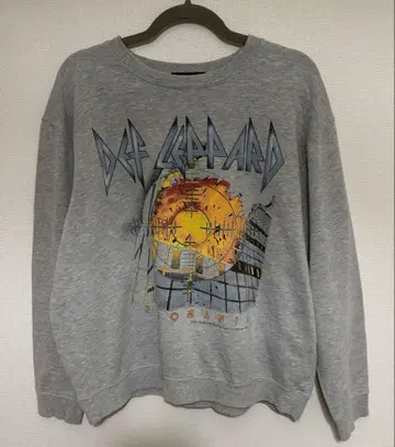 데플레파드 트레이닝복 그레이 사이즈 M 짧은 기장