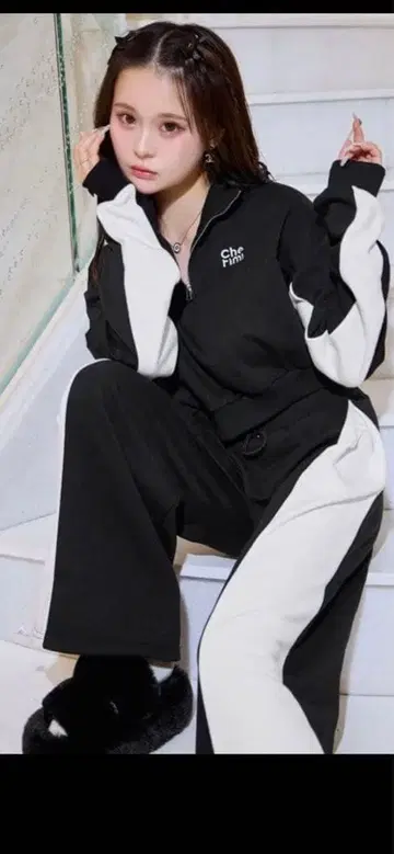 셰리미 셋업 블랙