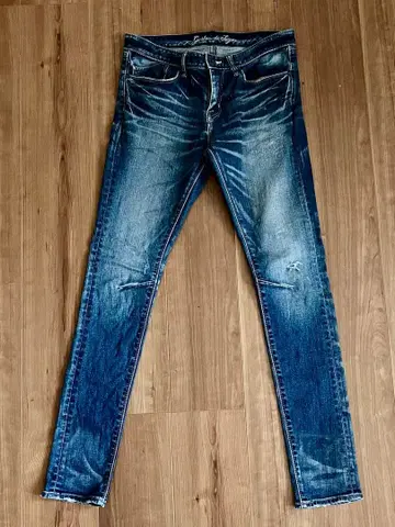 GOSTAR DE FUGA 스키니 데님 데미지