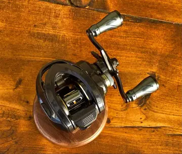 베이트릴 배스 낚시 왼쪽 핸들 네이비 하이 기어 스풀 지름 30mm 계류