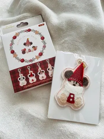 릴린린 2025 키체인 참 키링 빨간색