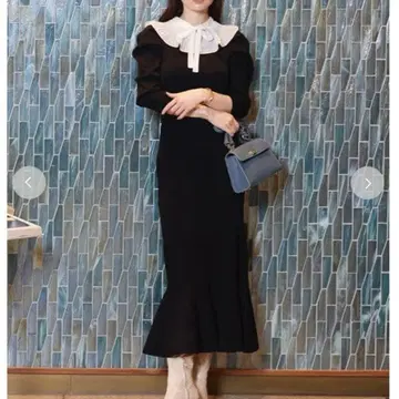 스나이델 플리츠 카라 니트 원피스 머메이드 카라 부착 리본