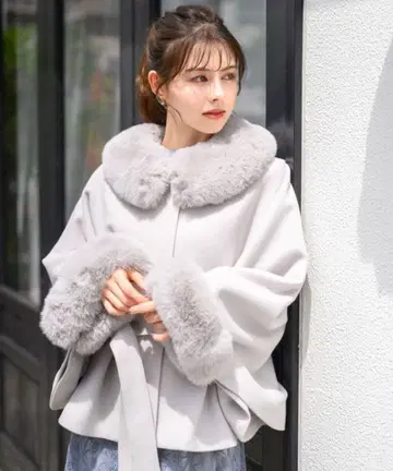 MISCHMASCH 미슈마슈 판초 코트 그레이쉬 베이지