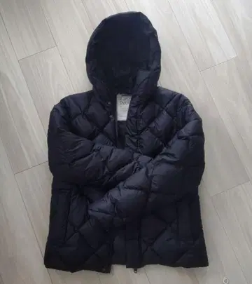 [ 가격 인하 ] TAION ( 타이온 ) CITY LINE 다운 자켓