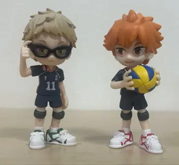 하이큐 피규어 세트.