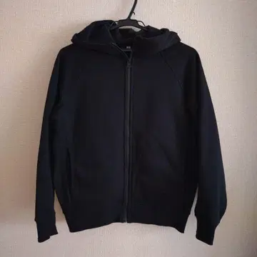UNIQLO 블랙 후드티 S 사이즈