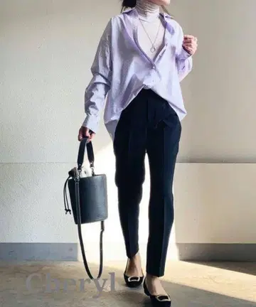 엠마 테일러 펄 버튼 오버사이즈 셔츠 블라우스