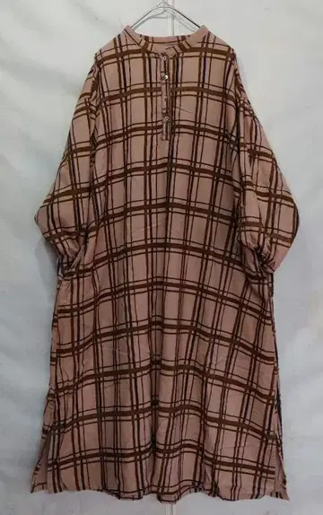 [ 여성용 다가오는 계절에 딱 맞는 체크 롱 원피스 ]