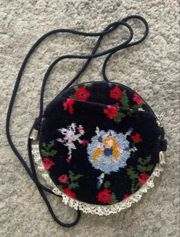 FEILER 파우치 슬리핑 프린세스 새상품급 페이러