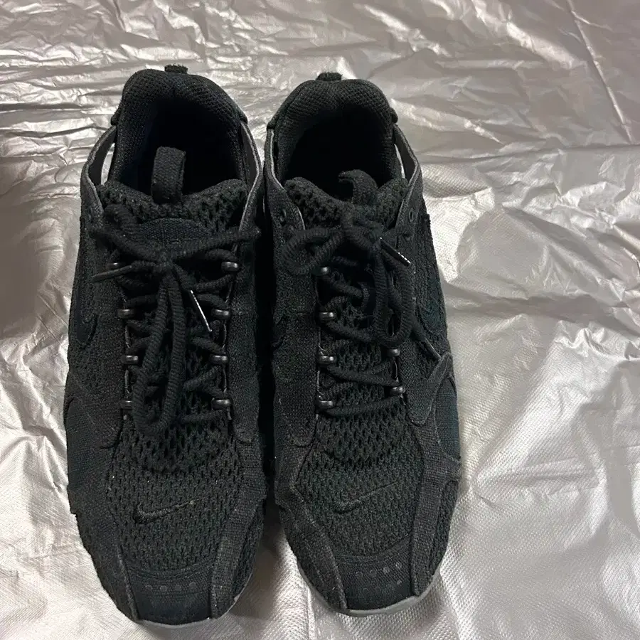 nike stussy spiridon black