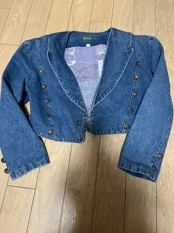 짧은 기장 데님 자켓