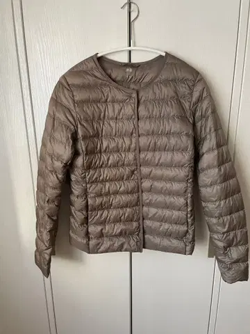 UNIQLO 울트라 라이트 다운 여성용 S 모카 브라운