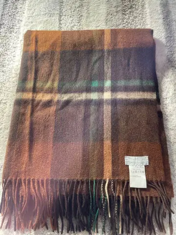 울 브라운 계열 체크 스톨